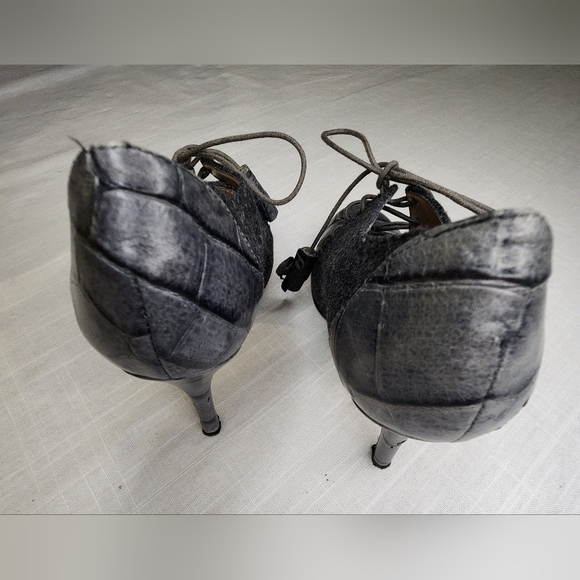 Kate Spade Lace up Heel Size 6 - Picture 4 of 9